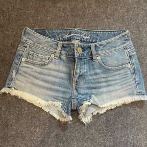 American Eagle short shorts